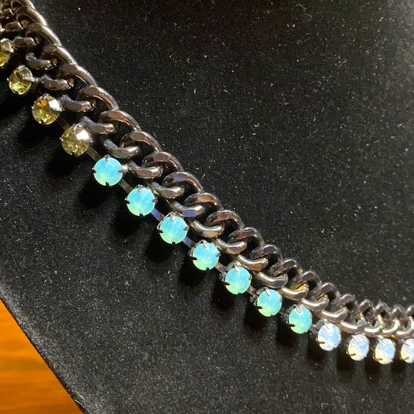 Bundle/lot of 2 statement necklaces layered chains hematite blue ombré crystals - Picture 7 of 8